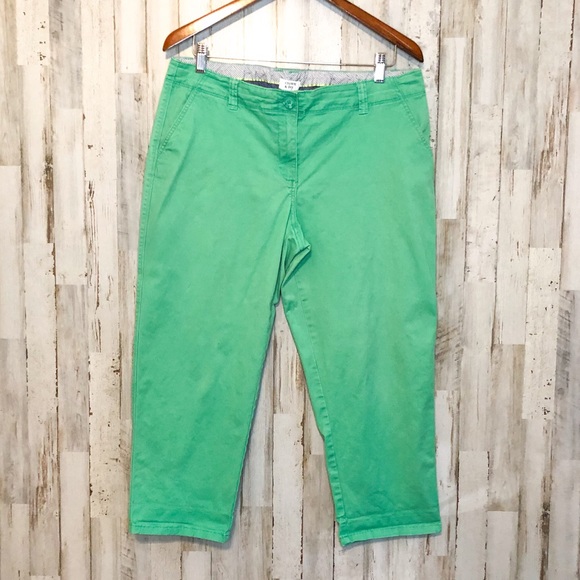 crown & ivy Pants - 🌸 CROWN & IVY Green Cropped Ankle Pant